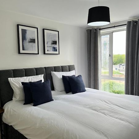 Beautiful Riverview Apartment Τσέλμσφορντ Εξωτερικό φωτογραφία